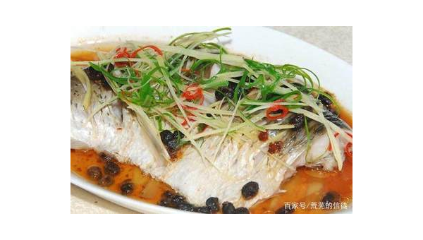 家常清蒸鱼做法简单易学鲜美可口