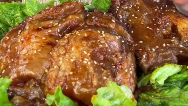 家常肘子做法大全：软烂入味三步搞定