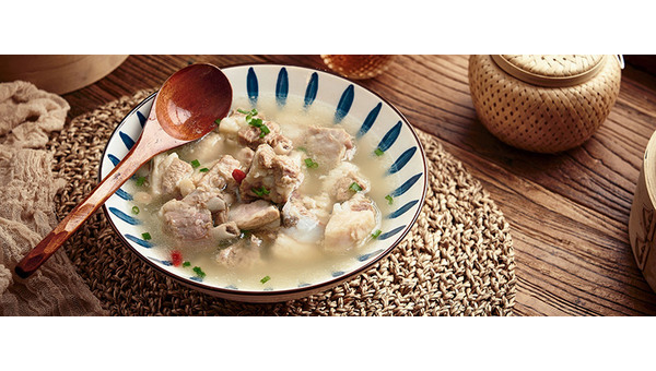 家常羊肉汤的鲜美做法与营养秘诀